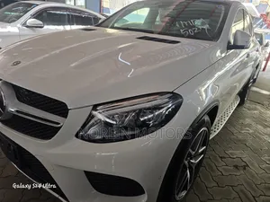 Mercedes-Benz GLE-Class 2020 Off white