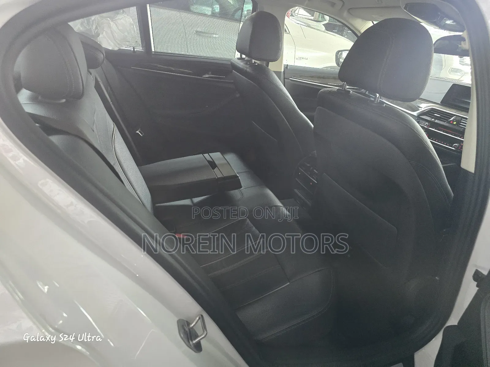 BMW 530i 2017 Off white