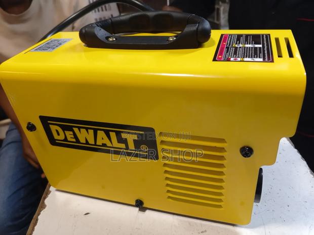 300A Dewalt Portable Welder - thumbnail 5