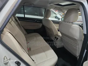 Subaru Outback 2018 Off white