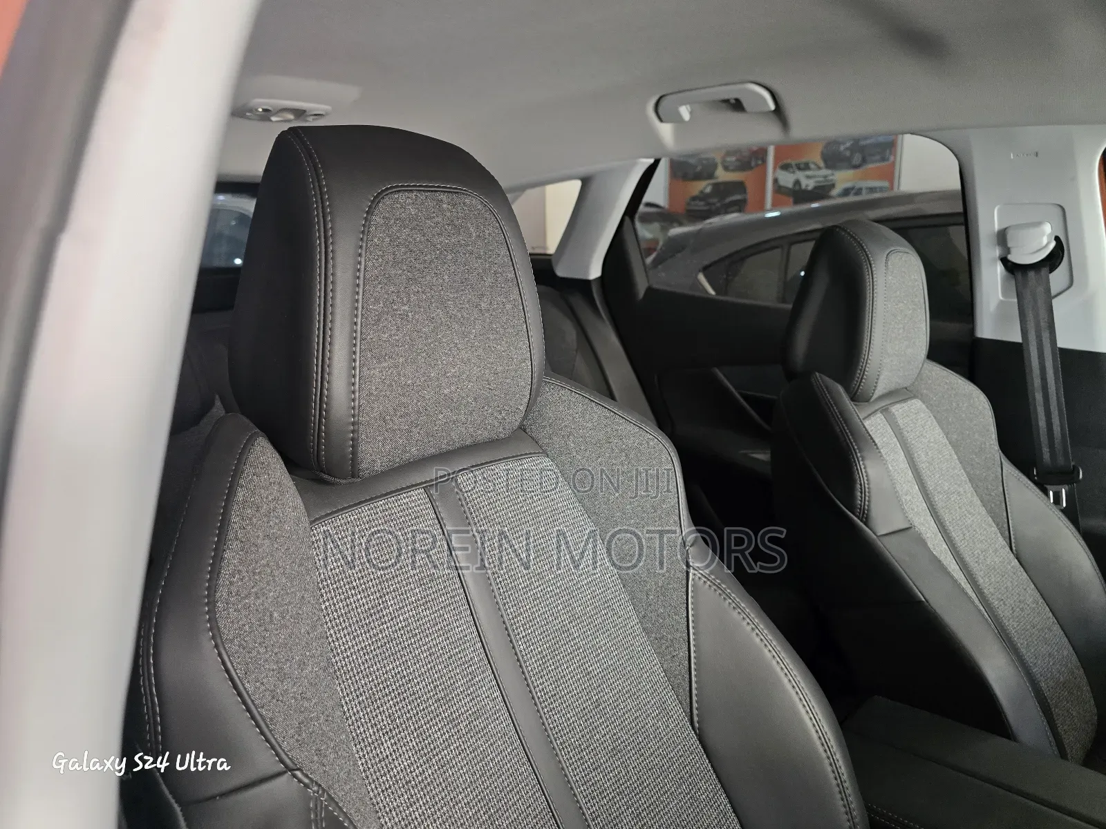 Peugeot 3008 2018 Brown