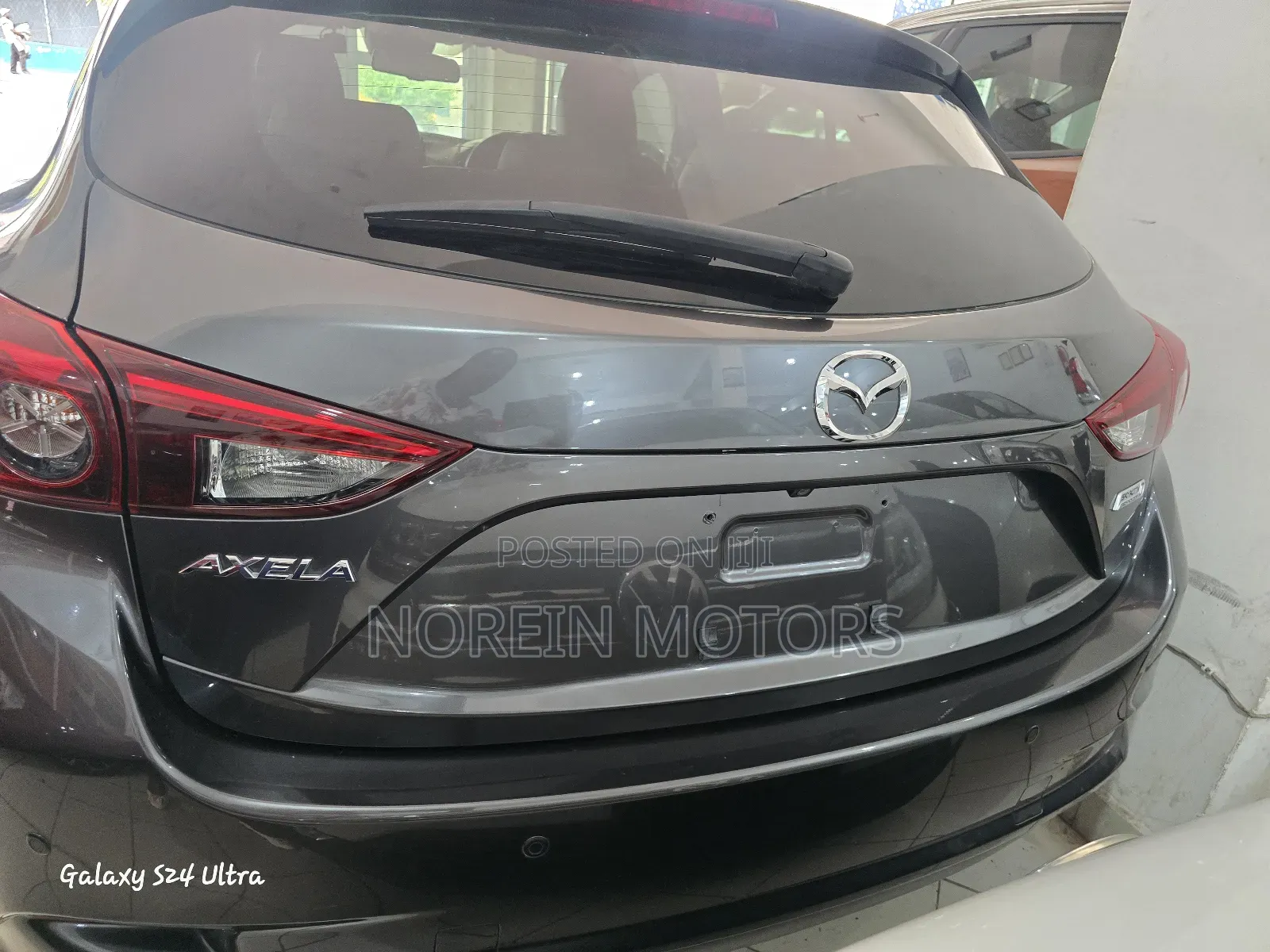 Mazda Axela 2017 Gray