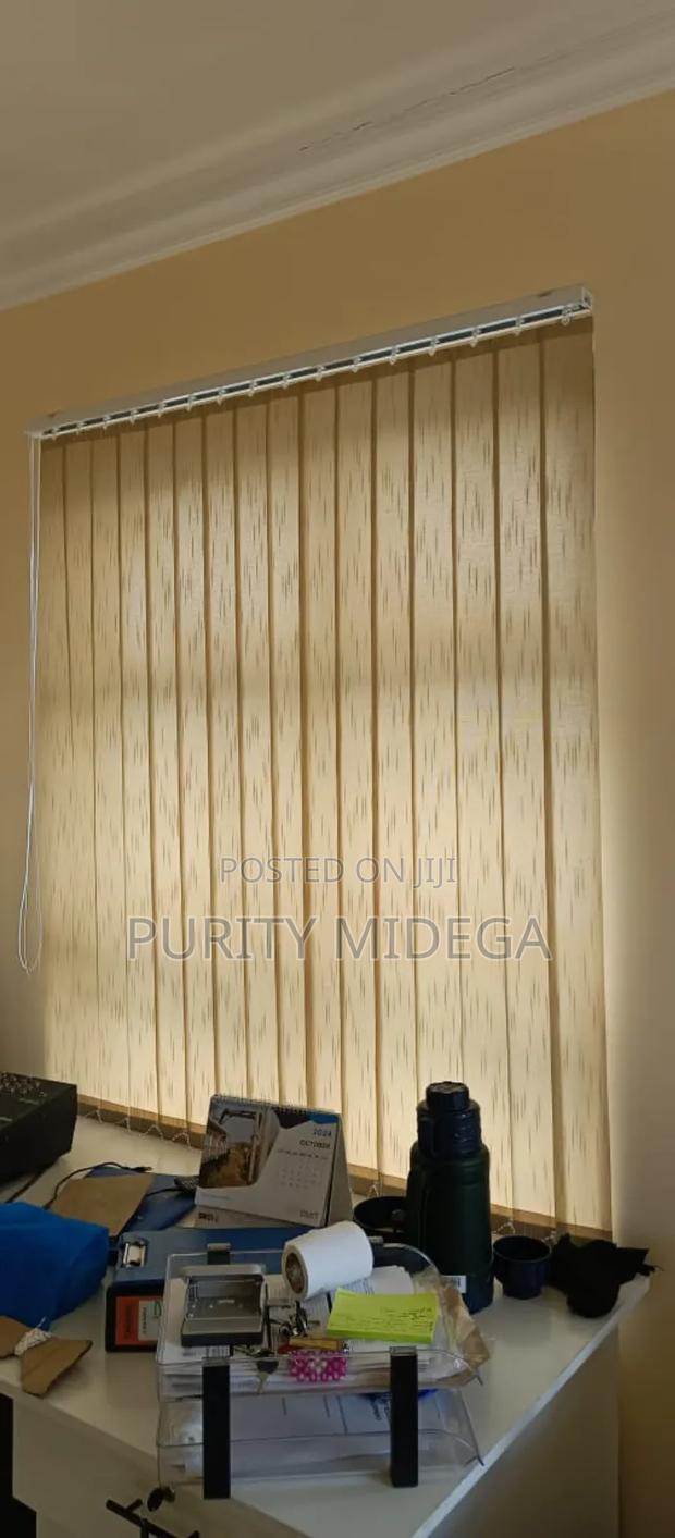 Vertical Blinds/Office Blinds Amazing Fabrics - thumbnail 3