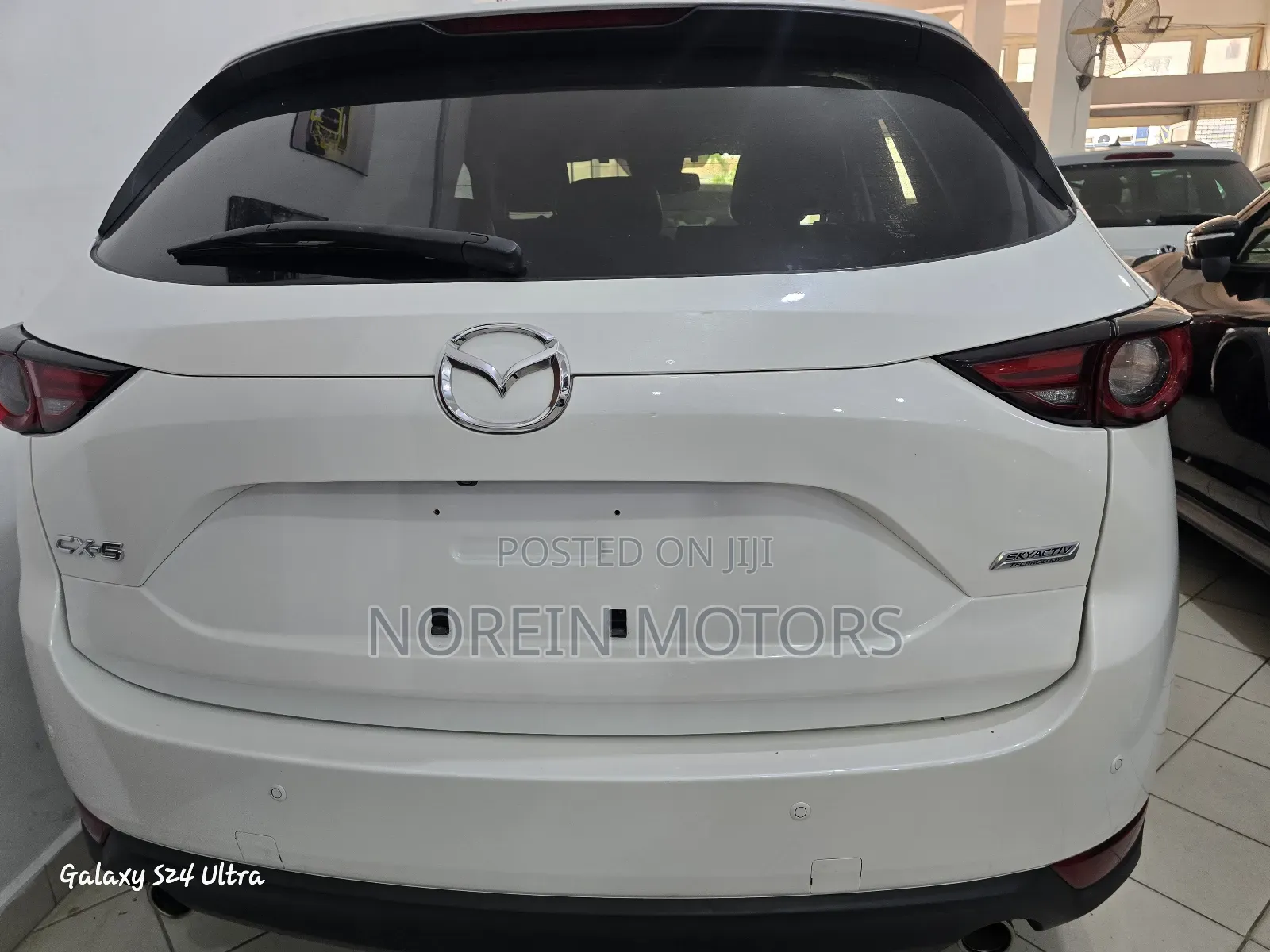Mazda CX-5 2018 Off white