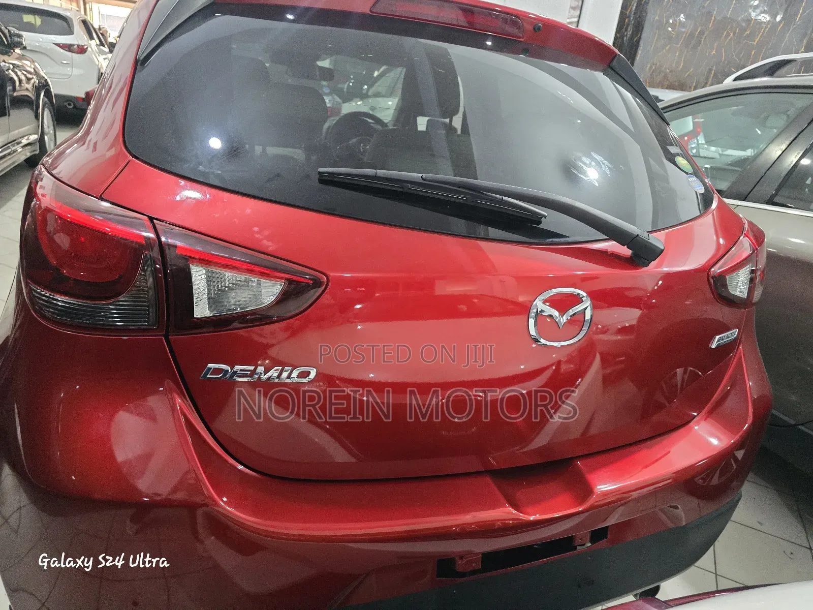Mazda Demio 2018 Red