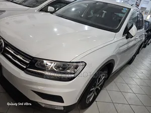 Volkswagen Tiguan 2018 Off white