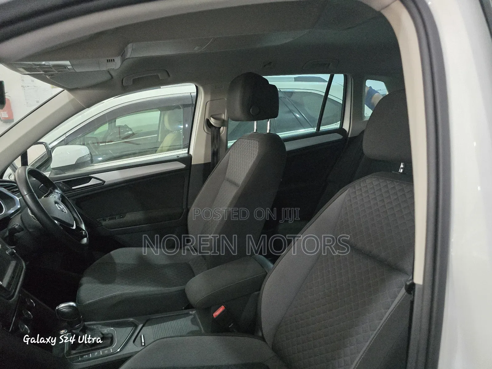 Volkswagen Tiguan 2018 Off white