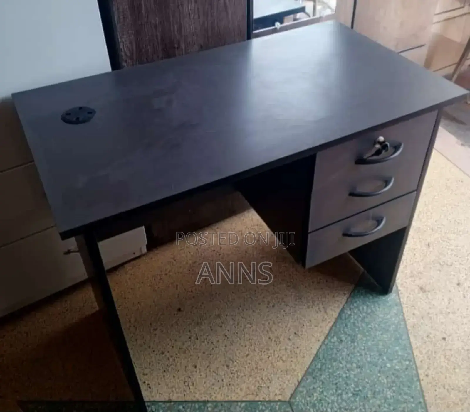 Executive Offie Desk