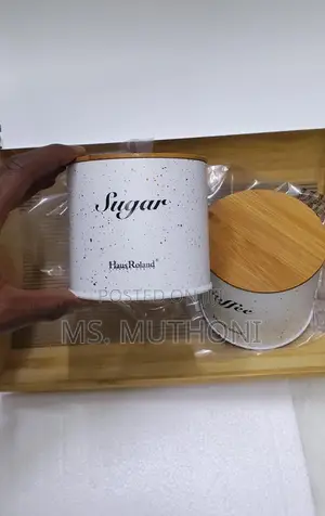 BREAD STORAGE BIN WOODEN SUPPORT With 3 PCS Tea Canisters