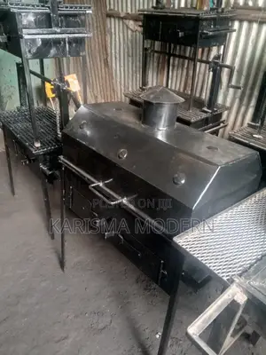 Charcoal Grill With Smoke Extractor