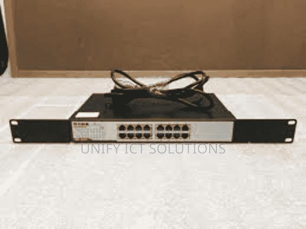 D-Link 16‐Port Gigabit Unmanaged Desktop Switch DGS‐1016D - thumbnail 2