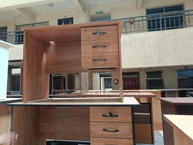 Office Desk - main view