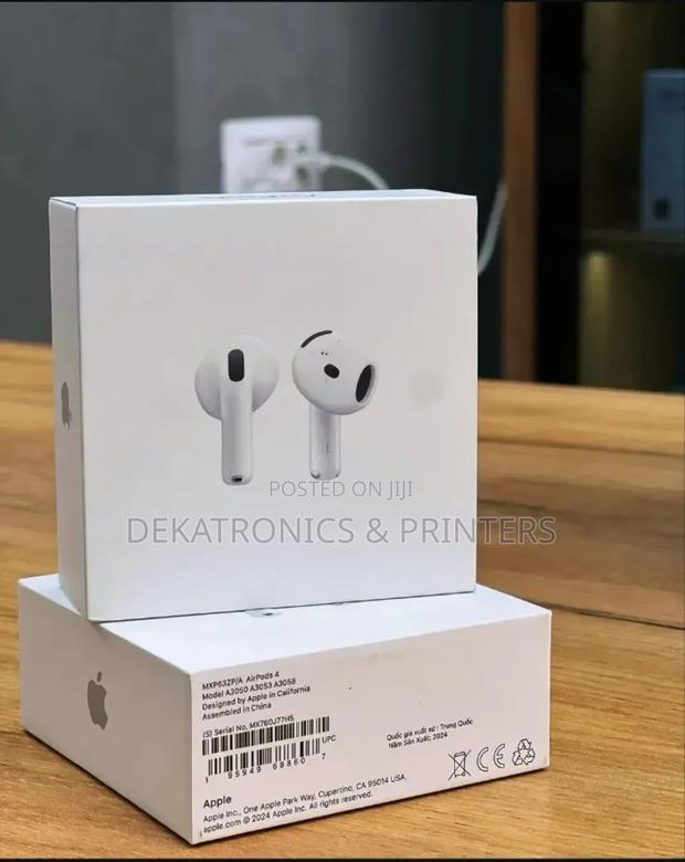Apple Airpods 4 - main view