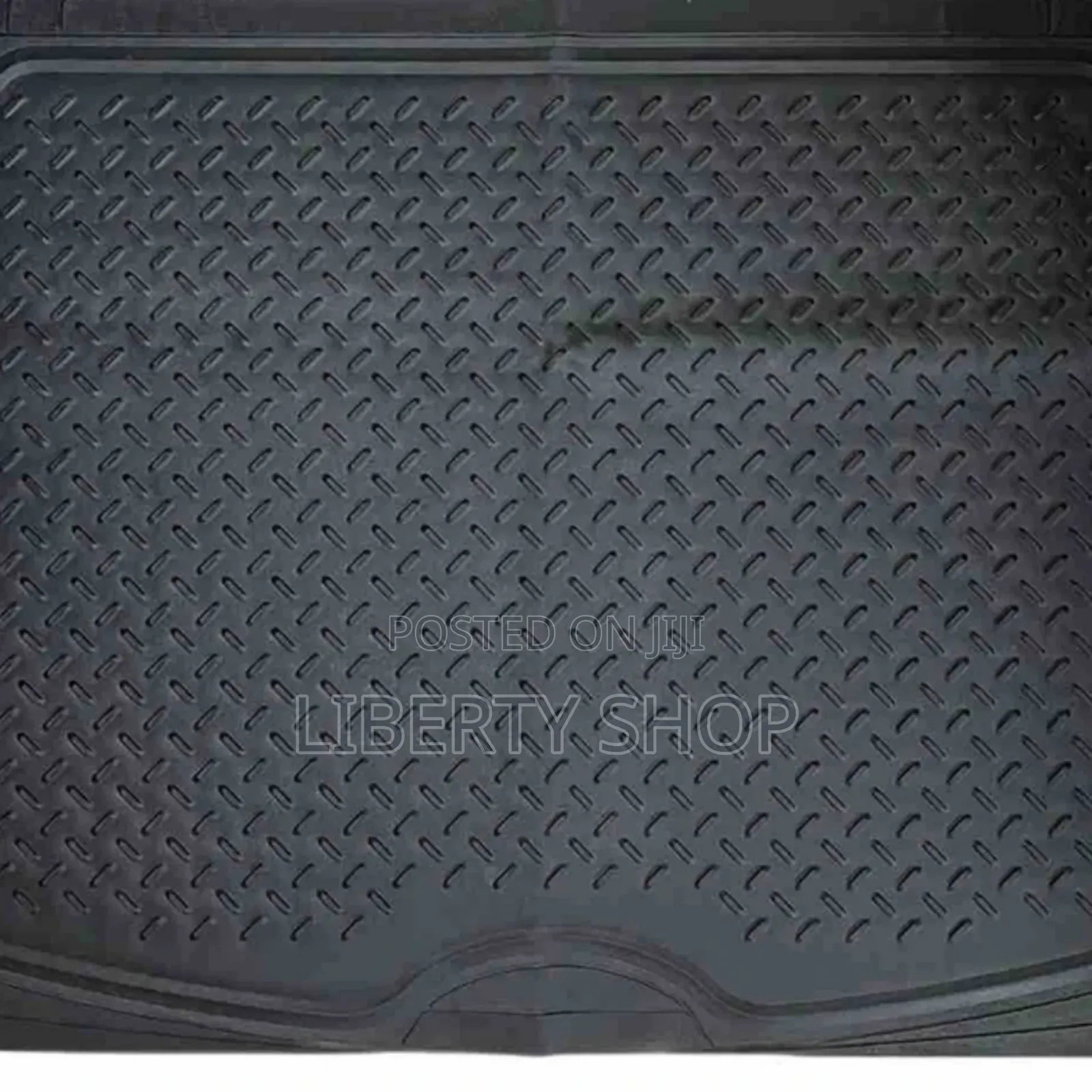 Fitting Universal Boot Mat