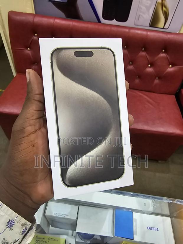 New Apple iPhone 15 Pro 128 GB Black - thumbnail 3