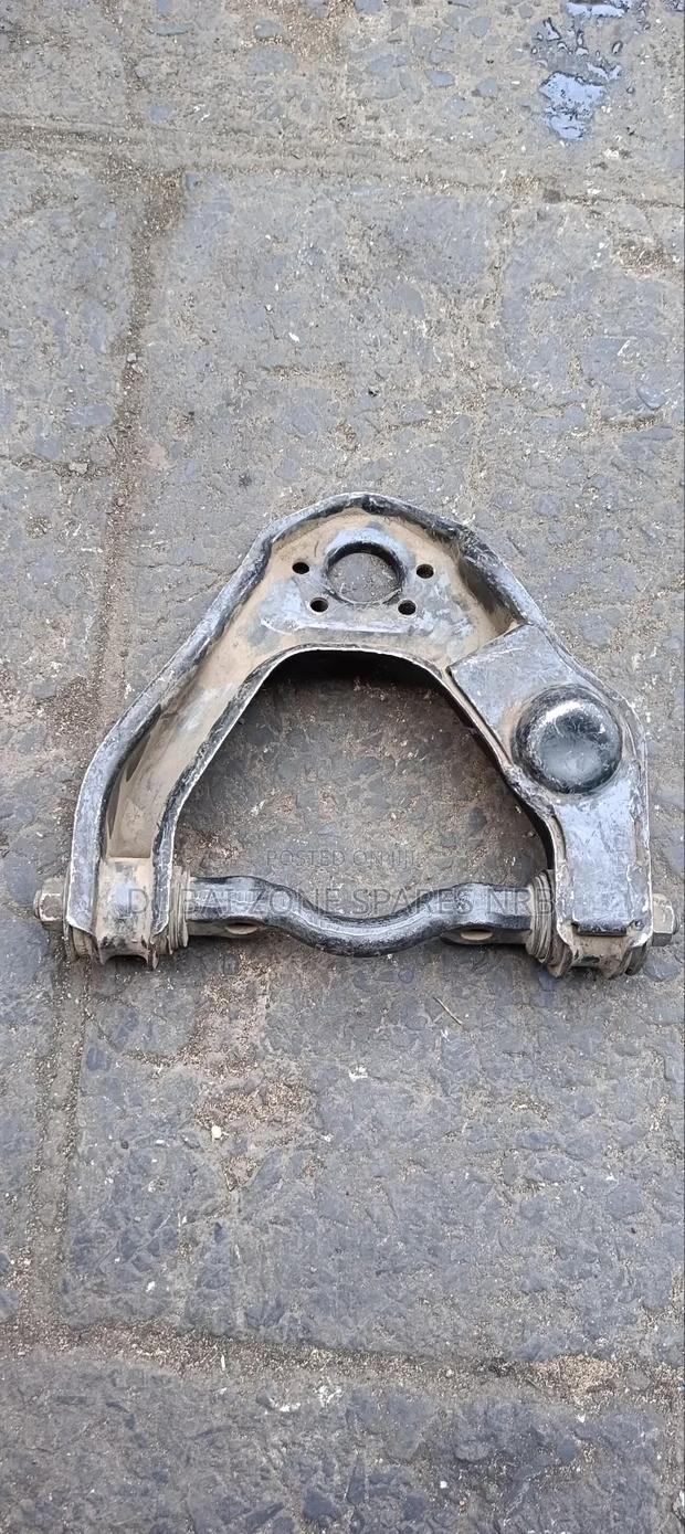 Upper Control Arms Nissan E24,Td27. - thumbnail 2