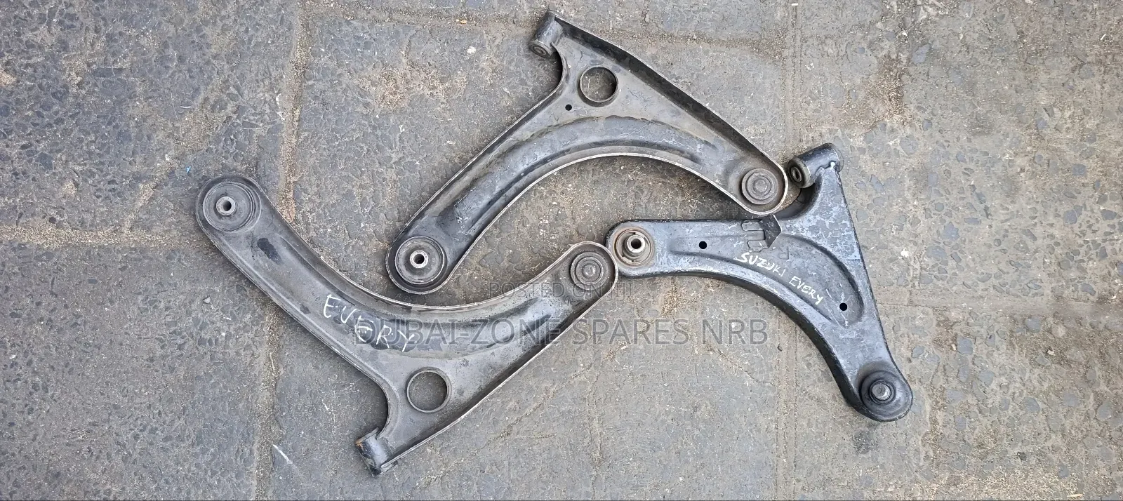 Suzuki Every Control Arms.