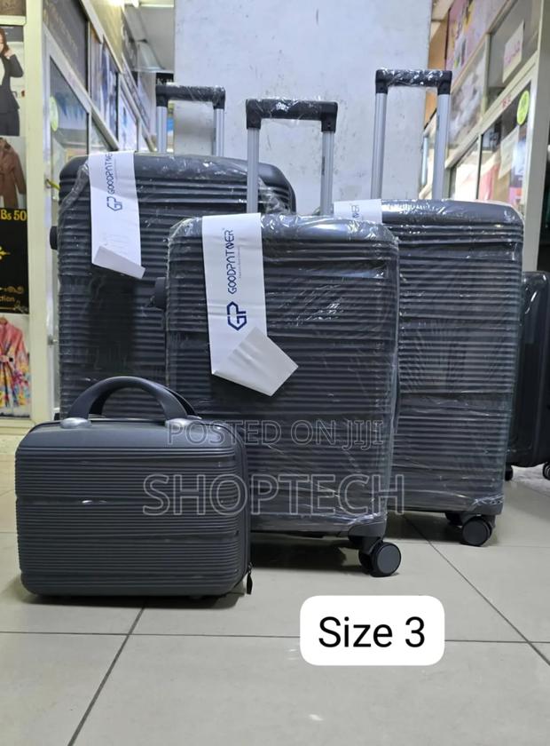 4pcs Luxurious Suitcase - main view