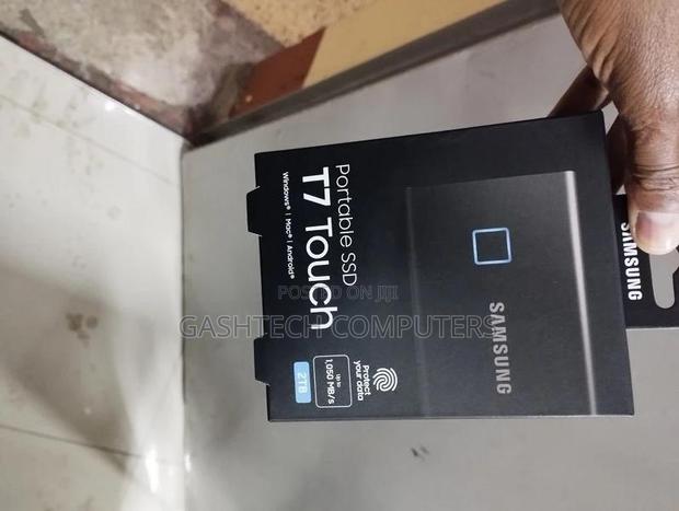 Samsung T7 Touch Portable External SSD 2TB With Fingerprint - main view