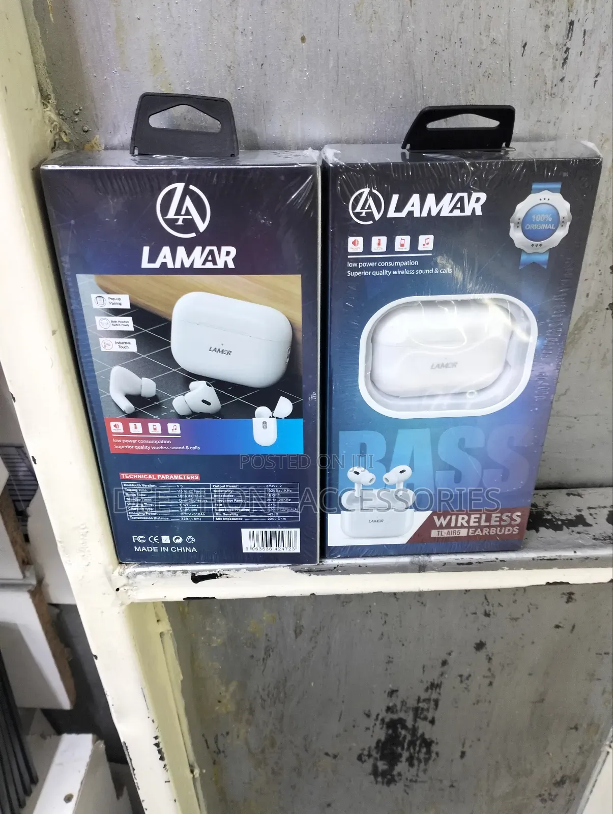 Lamar Bluetooth Earbuds