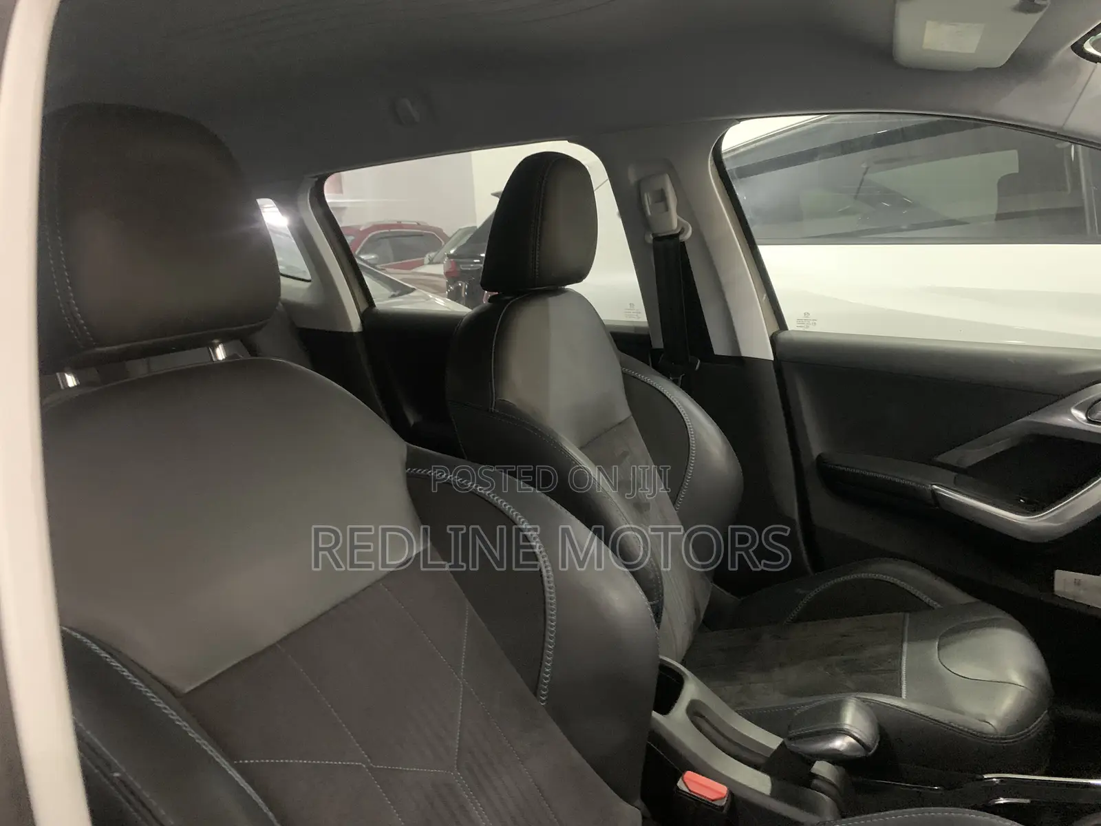 Peugeot 2008 1.2 PureTech (110 Hp) 2017 Gray