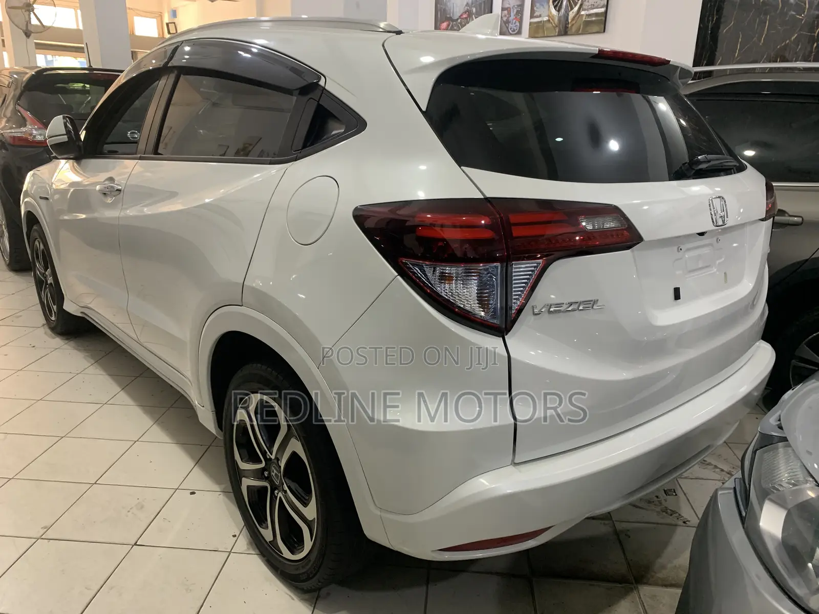 Honda Vezel 1.5 Hybrid 2WD 2017 Pearl