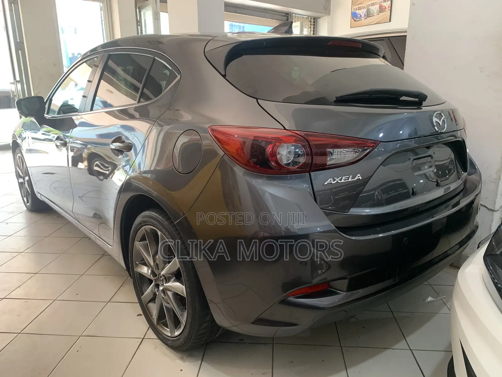 Mazda Axela 2017 Brown