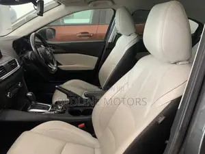 Mazda Axela 2017 Brown