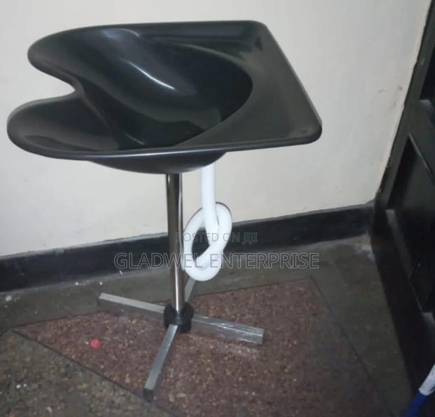 Simple Classic Salon Sink - main view