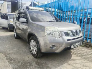 Nissan X-Trail 2012 Beige