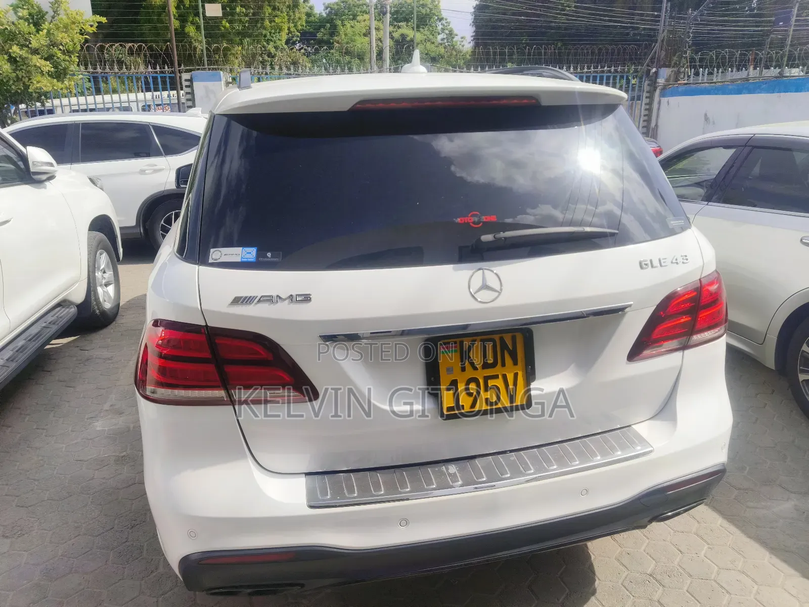 Mercedes-Benz GLE-Class 2016 White
