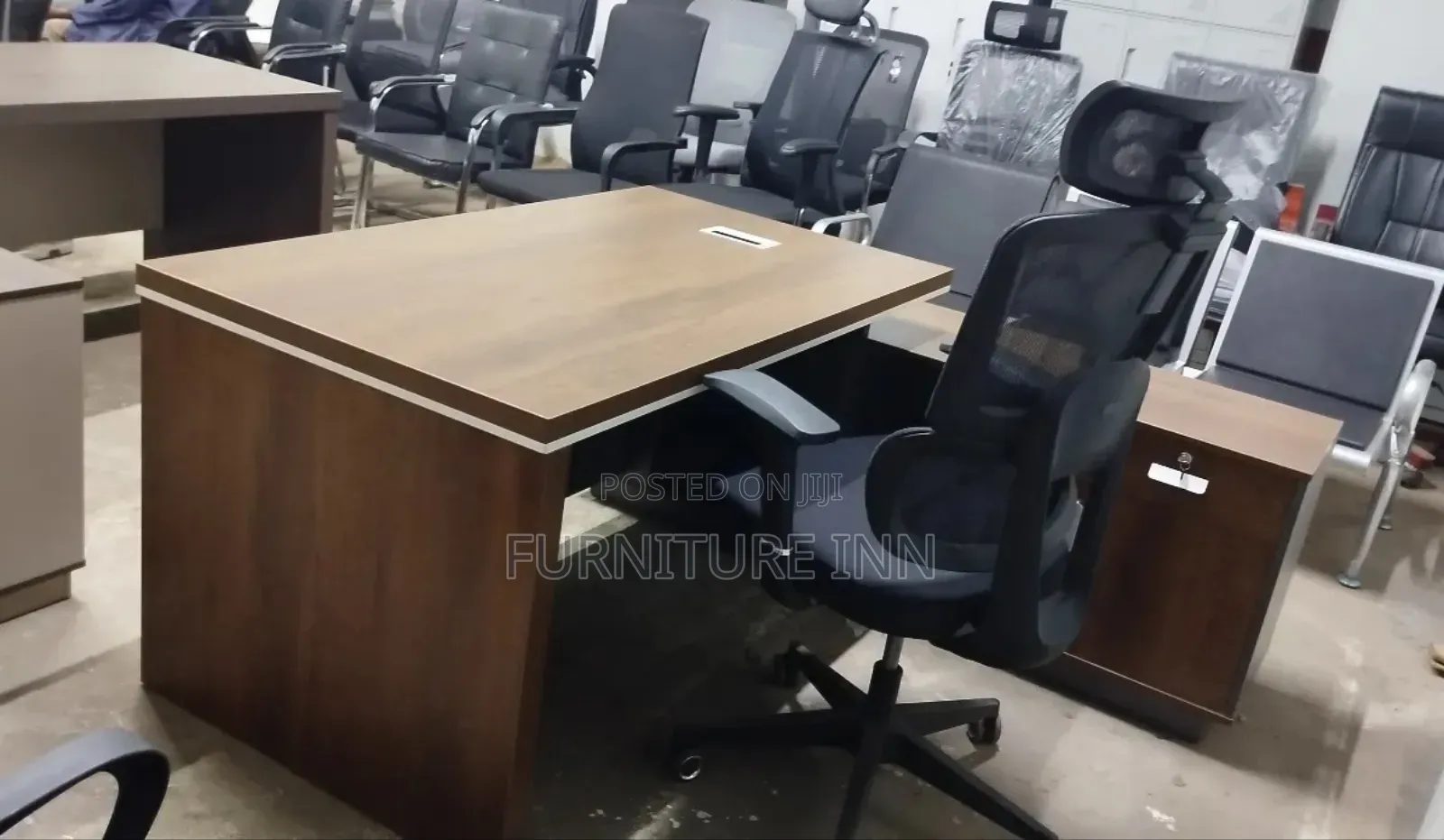 Wooden 1.6 Executive Office Table