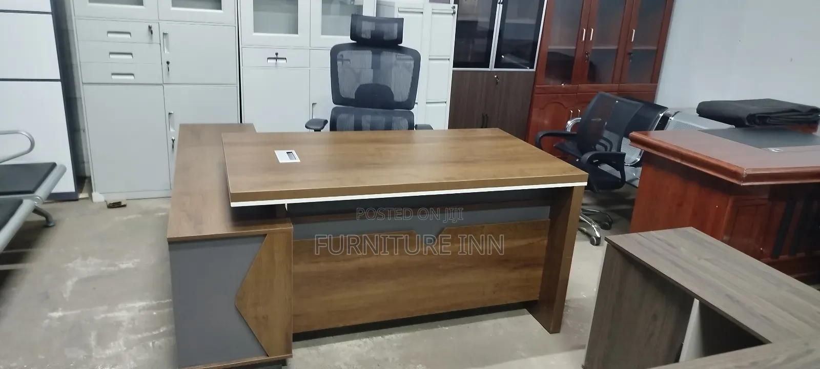 Timeless 1.6m Executive Office Table