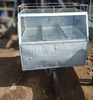 Smocha and Eggs Trolley.