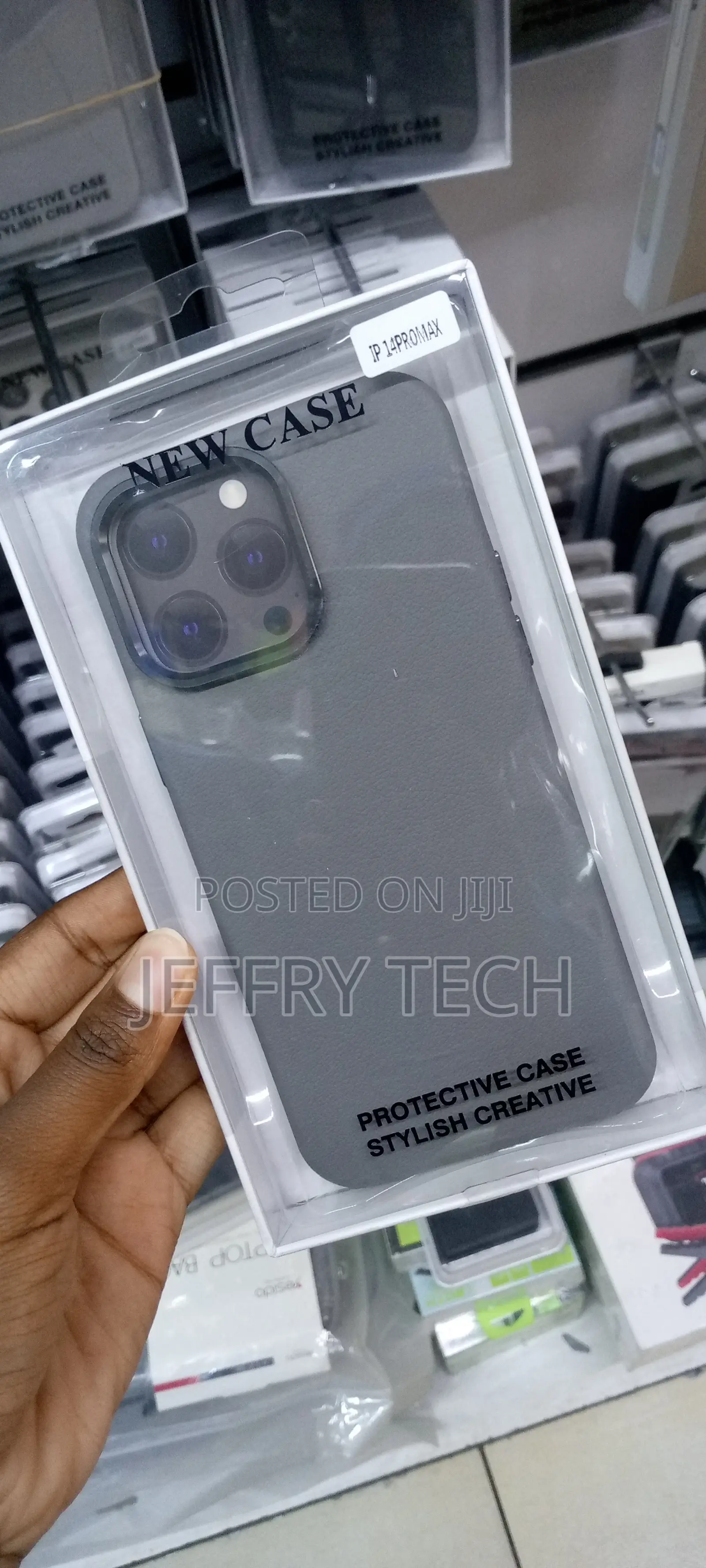 Apple iPhone 14 Pro Max Leather Case With Magsafe -Gray