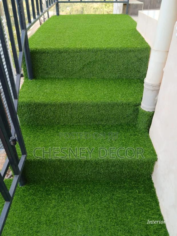 Carpet With Rich Green Color