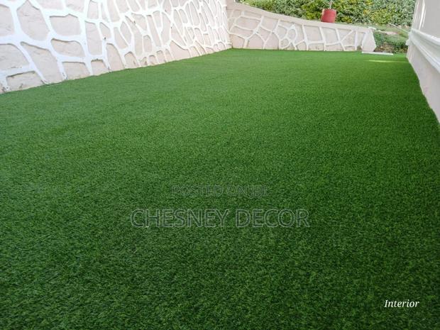 Vibrant Outdoor-Look Carpet - main view