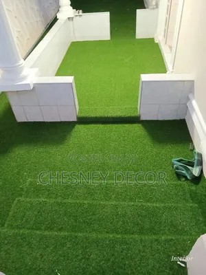Realistic Turfff