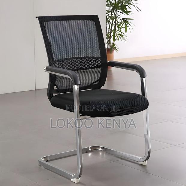 Office Chair: Strong Mesh Visitor Chair - thumbnail 2