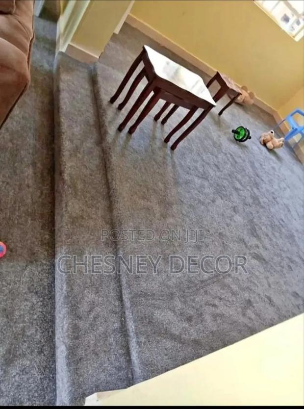 Stunning Sitting-Area Carpet - main view