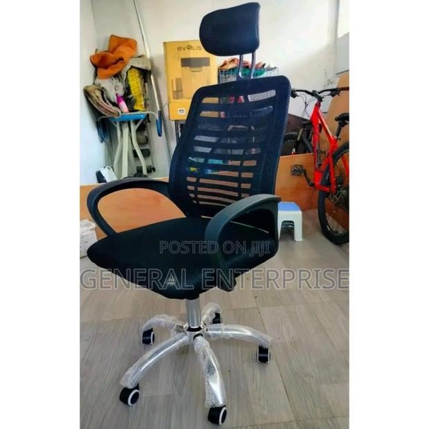 Black Assembled Secretarial Mesh Office Chair With Headrest