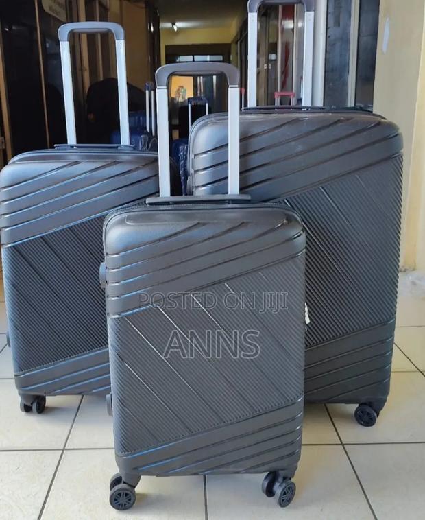 Rubber~3 In 1 Best Quality Suitcase - thumbnail 3