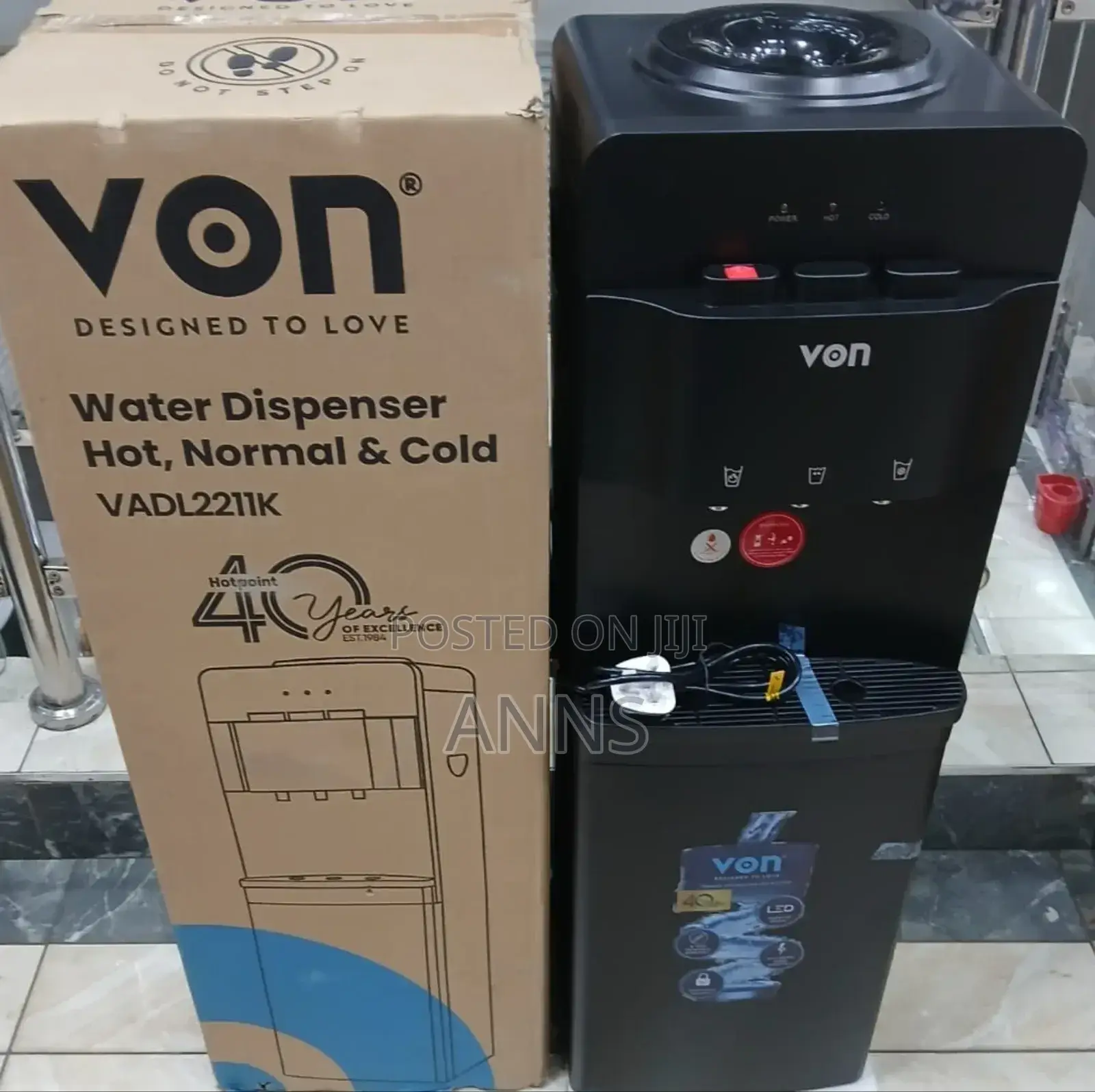 Von Water Dispenser