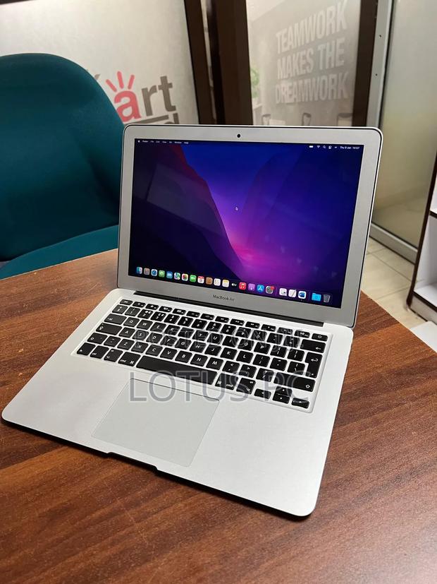 Laptop Apple MacBook Air 2017 8GB Intel Core I5 SSD 512GB - main view