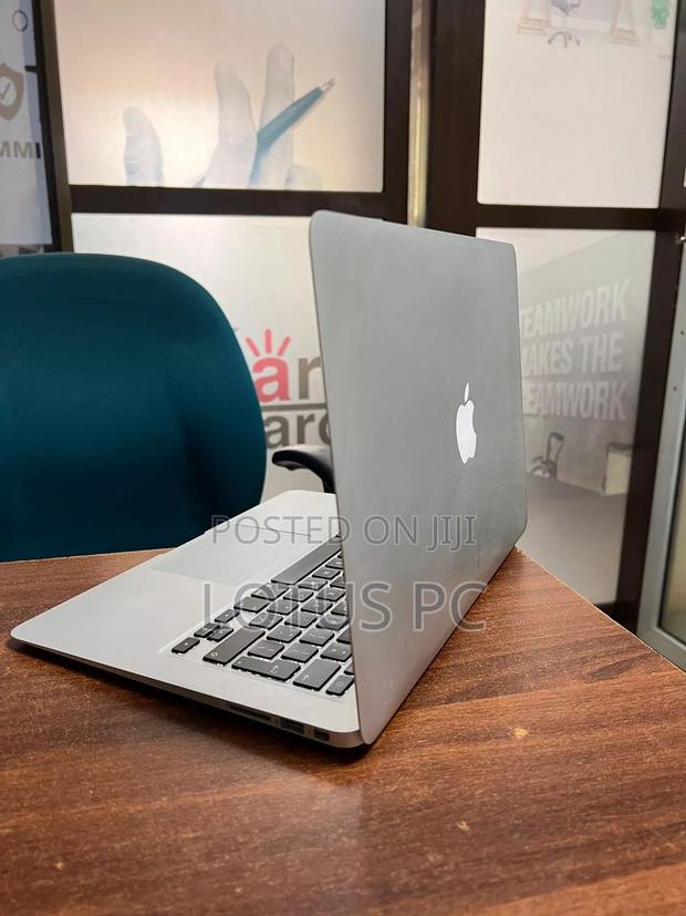 Laptop Apple MacBook Air 2017 8GB Intel Core I5 SSD 512GB - thumbnail 4