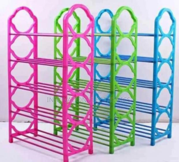 Simple Plastic Shoes Rack