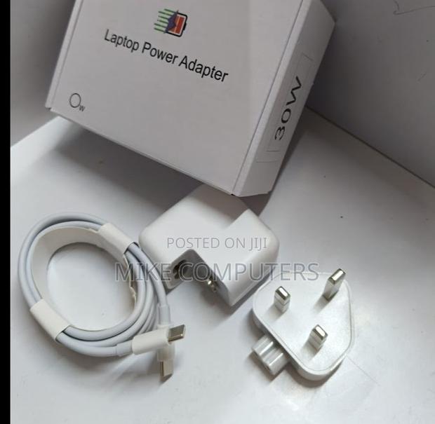 T Shape 60W Watts Macbook - main view
