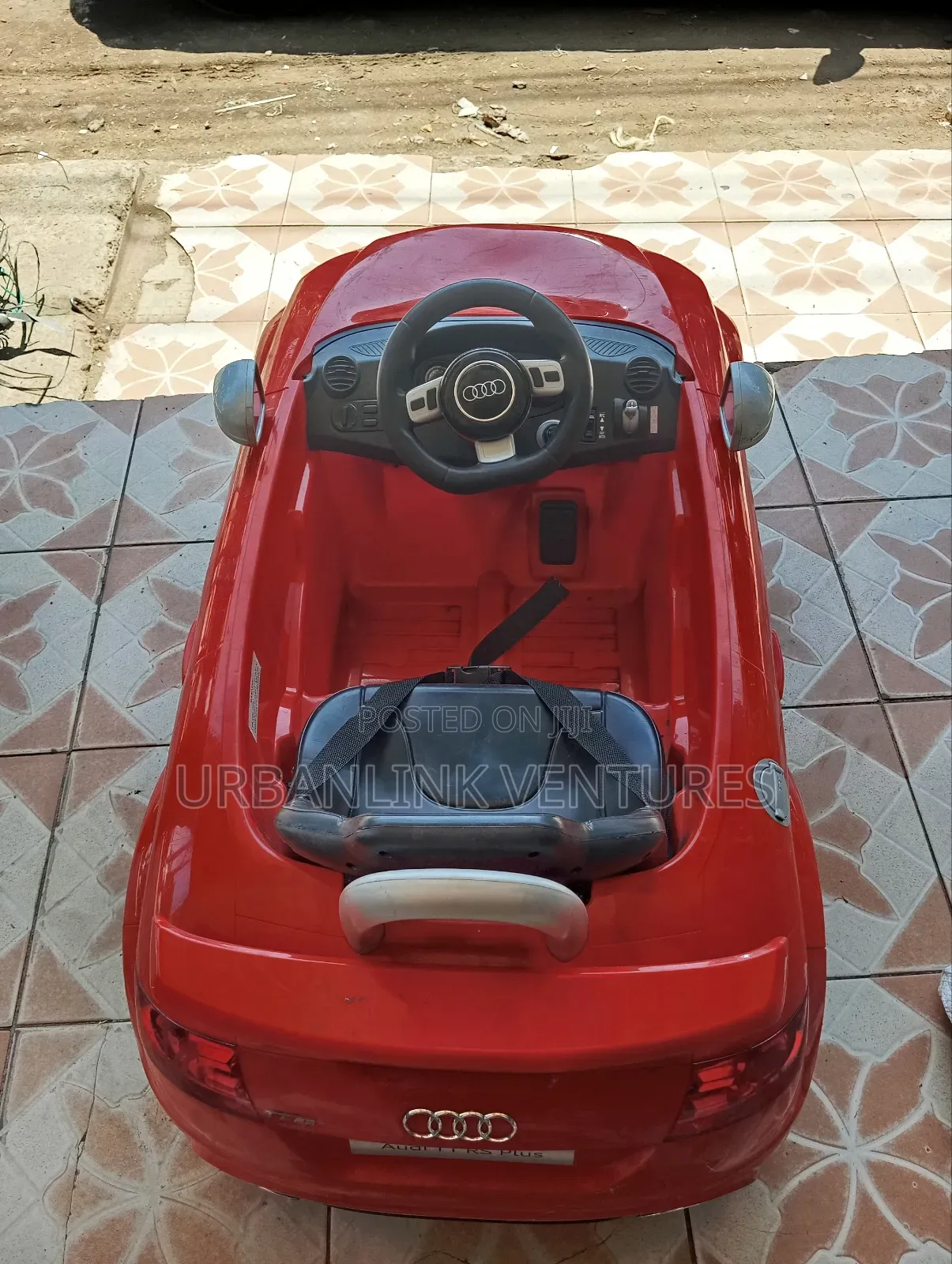 Audi TTRS Toy Car