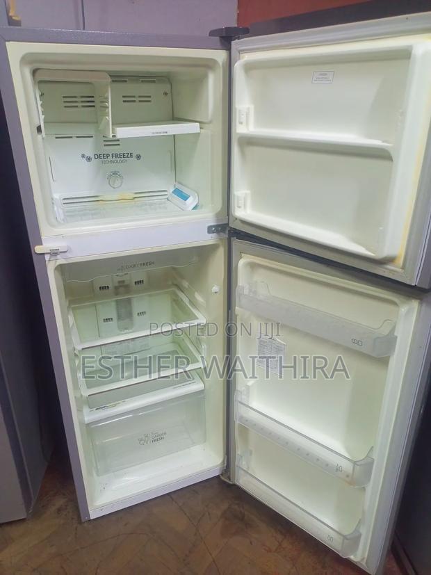Whirlpool Fridge 280l - thumbnail 5