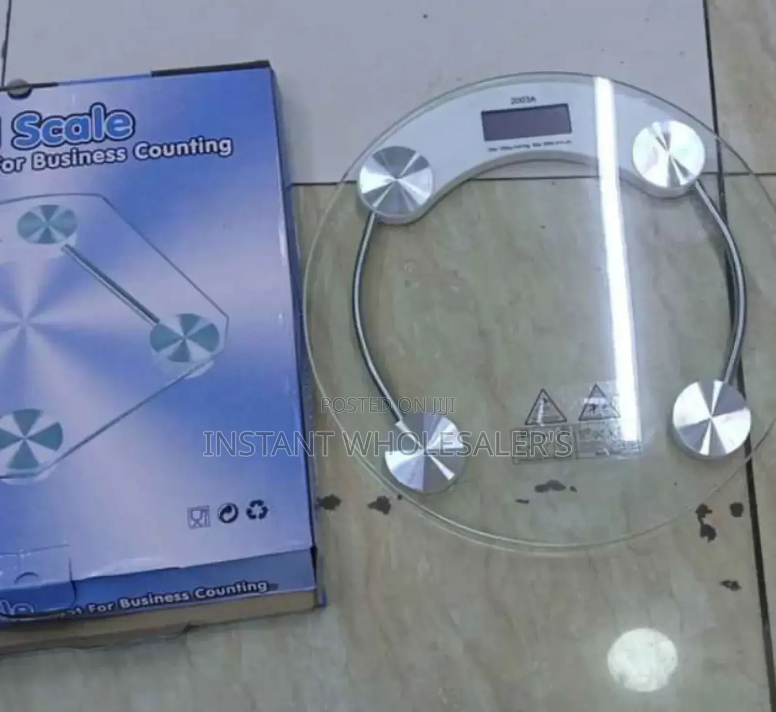 Bathroom Glass Scale
